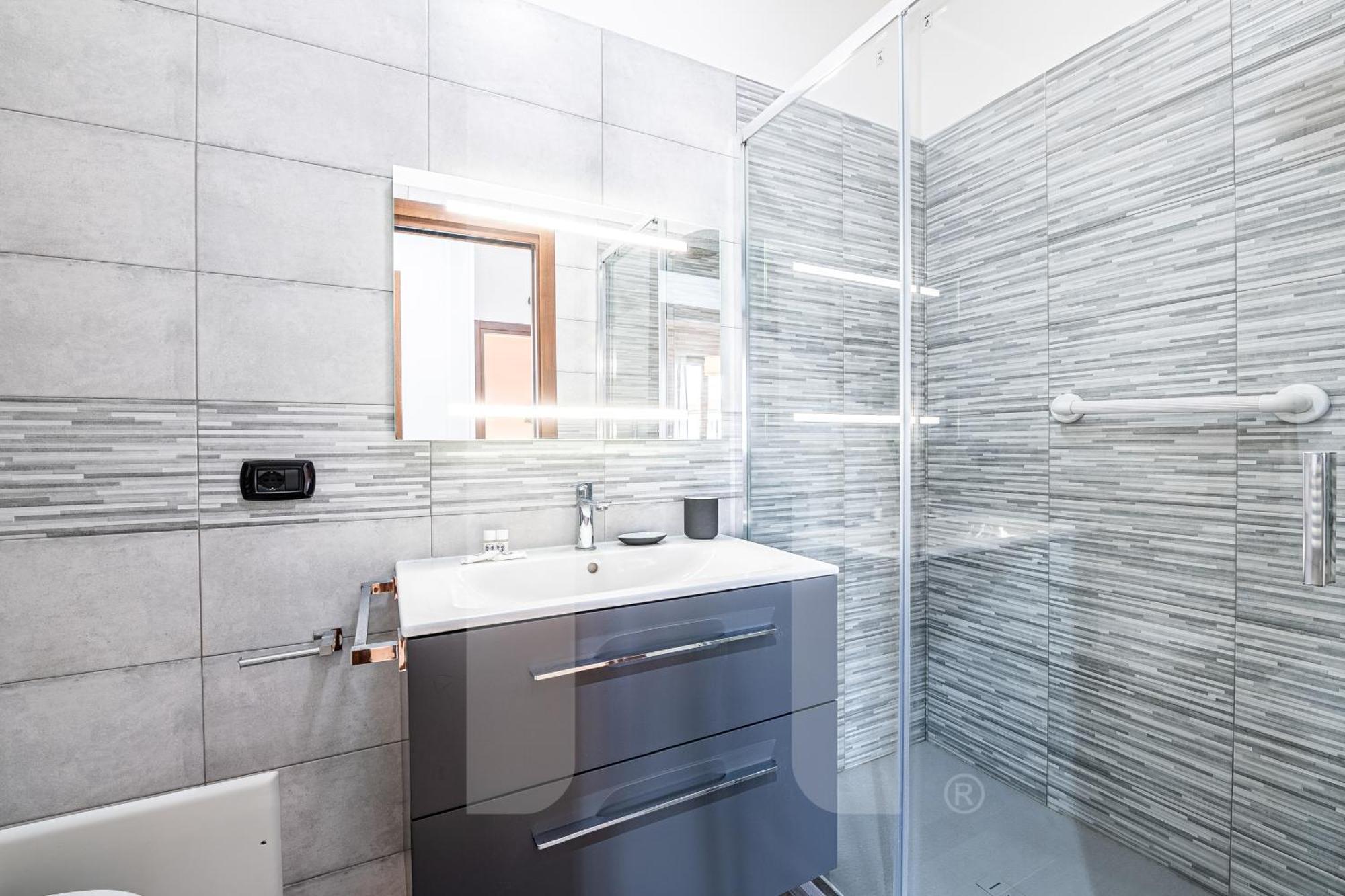 Homiday - Pisa - Elegant Apartment- 3 Camere 2 Bagni Exterior photo